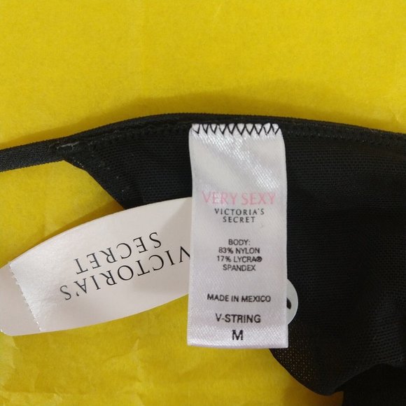 Vintage 2002 RARE VICTORIA'S SECRET SMOOTH V STRING PANTIES Black M NWT - Picture 3 of 8